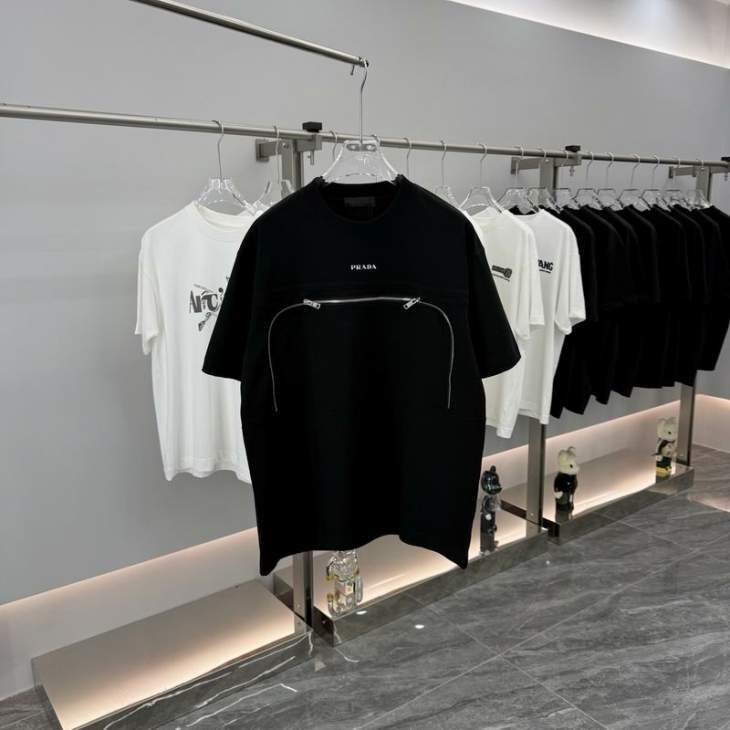 Picture of Prada T Shirts Short _SKUPradaS-2XLhgntx403346